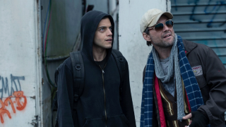 Illustration for article titled Hacker Drama Mr. Robot Is Scary, Paranoia-Inducing, and Awesome
